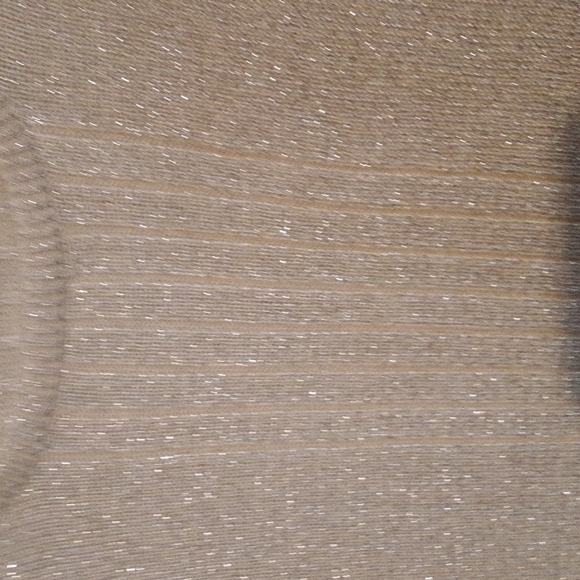 Anna GRAY Sparkly Sweater Size Medium. - Picture 3 of 5